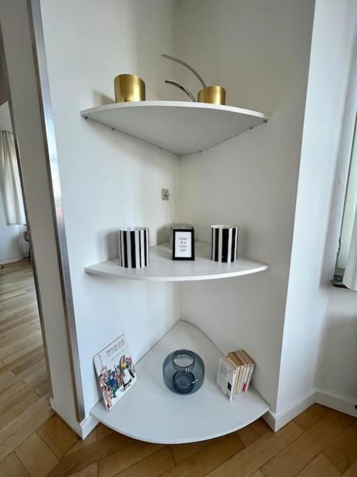 לייז' Bellevue - Grand Appartement Pour 5 Sur Les Quais De La Meuse מראה חיצוני תמונה